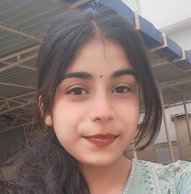 SINGER SHRISHTI SOMYA